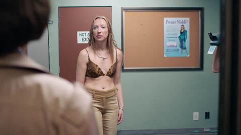 Pic: Anna Konkle in PEN15 (2019-2021)