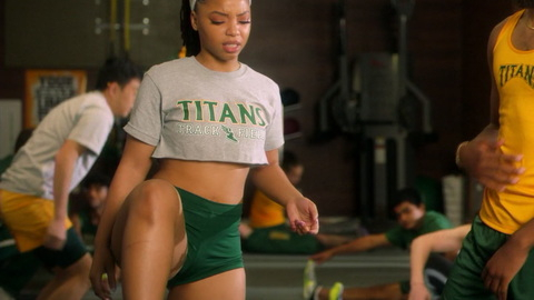 Pic: Chloe Bailey in grown-ish