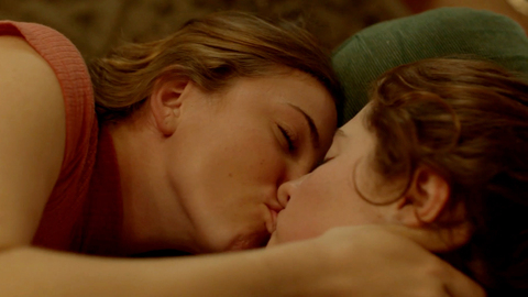 Pic: Jess Gabor in Shameless