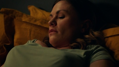 Pic: Anna Paquin in Flack