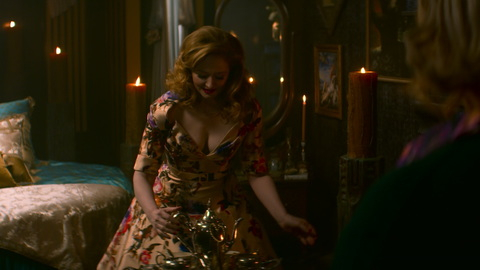 Pic: Miranda Otto in Chilling Adventures of Sabrina