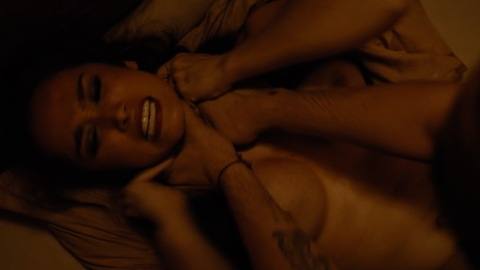 Pic: Alexandra Gottardo in Grisse