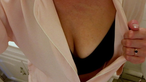 Pic: Trieste Kelly Dunn in Girl on the Third Floor