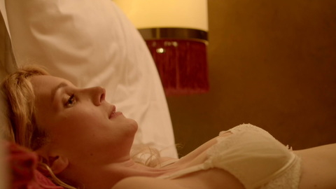 Pic: Emilie Piponnier in Alice (2019)