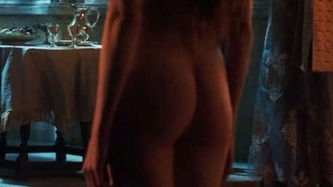 Pic: Charlotte Hope in The Spanish Princess