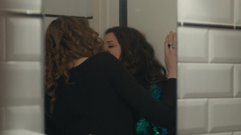 Pic: Elise Schaap in Undercover