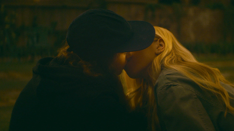 Pic: Zosia Mamet in Tales of the City