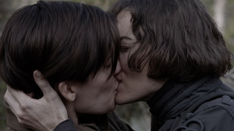 Pic: Maggie Grace in Fear the Walking Dead