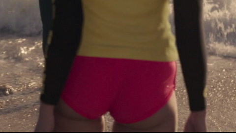 Pic: Emily Ozrey in Captain Marvel