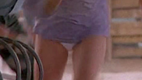 Pic: Finn Carter in Tremors (1990)