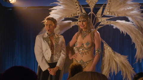 Pic: Geena Davis in GLOW