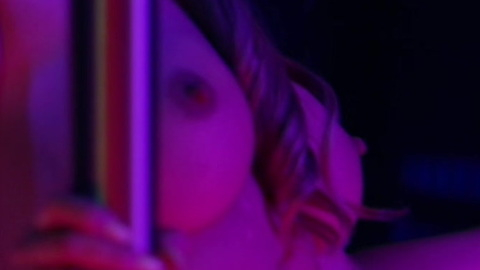 Pic: Alyssa Reinhart in The Dip Run