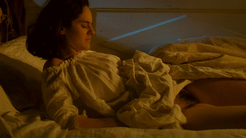 Pic: Noémie Merlant in Portrait of a Lady on Fire