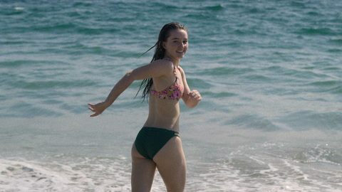 Pic: Kaitlyn Dever in Unbelievable