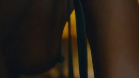 Pic: Ana Foxx in Diminuendo