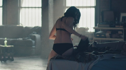 Pic: Shailene Woodley in Endings, Beginnings