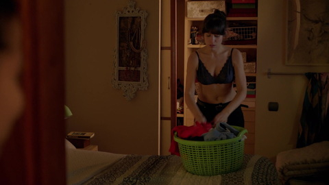 Pic: Íria del Río in The Hockey Girls