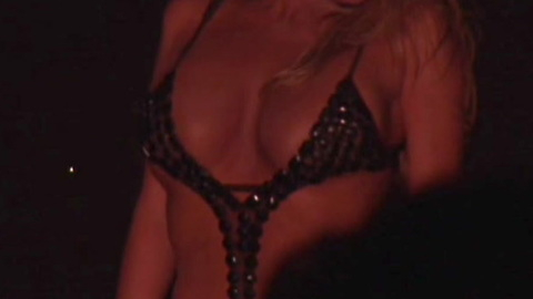 Pic: Krystal Summers in Ticked-Off Trannies with Knives