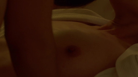 Pic: Natsumi Ishibashi in My Husband Won't Fit