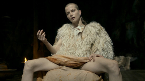 Pic: Sylvia Hoeks in See