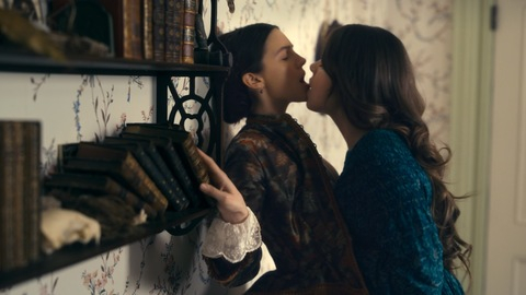 Pic: Ella Hunt in Dickinson