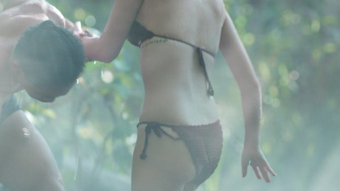 Pic: Ticha Wongtipkanon in The Stranded
