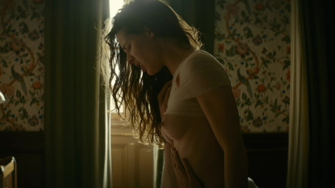 Pic: Esther Comar in House of Time