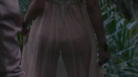 Pic: Courtney Eaton in Perfect