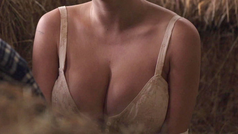 Pic: Caroline Vreeland in Red Handed