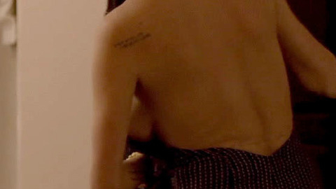 Pic: Caroline Vreeland in Red Handed