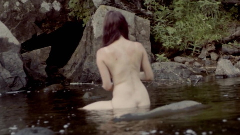 Pic: Annika Pampel in Area of Conflict