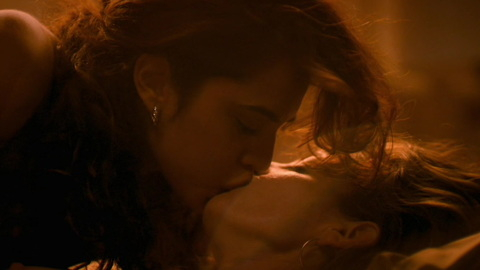 Pic: Sepideh Moafi in The L Word: Generation Q