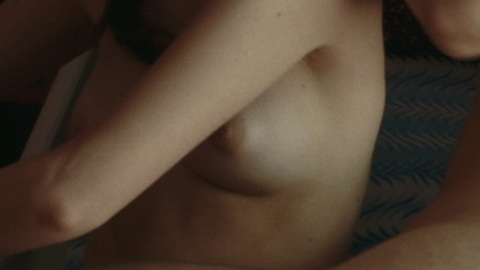 Pic: Viviana Aprea in Piranhas