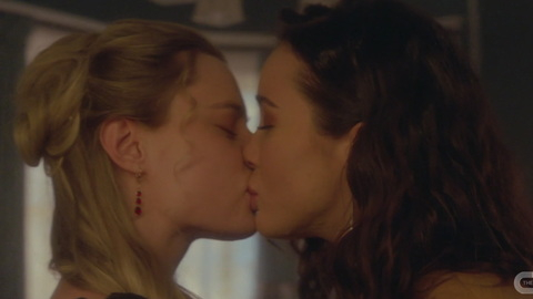 Pic: Maddison Jaizani in Nancy Drew