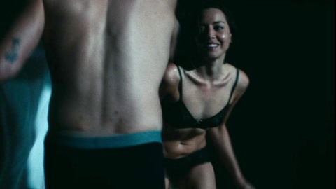 Pic: Aubrey Plaza in Black Bear
