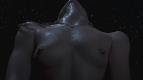 Pic: Hannah Gross in Falling