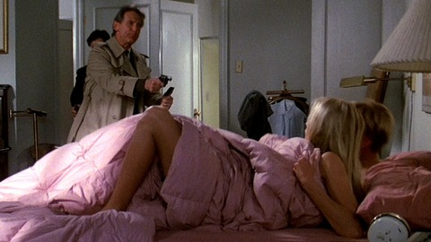 Pic: Daryl Hannah in Legal Eagles