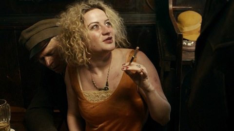 Pic: Nina Gummich in Babylon Berlin (2017-2020)