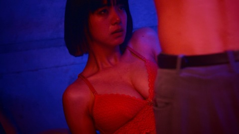 Pic: Elaiza Ikeda in Followers