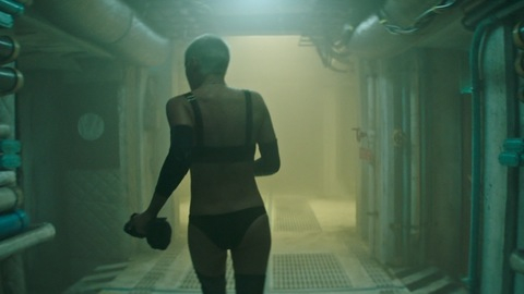 Pic: Kristen Stewart in Underwater (2020)