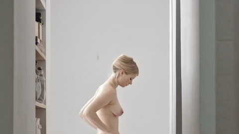 Pic: Roosa Söderholm in Baby Jane