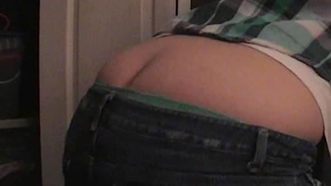 Pic: Stephanie Leonard in The Addict