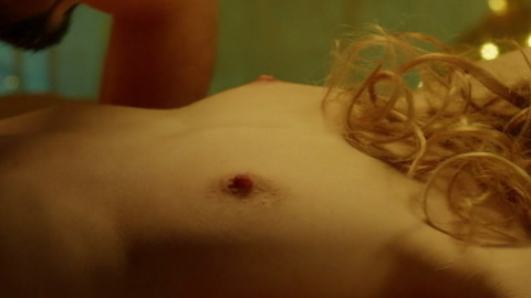 Pic: Nienke van Hofslot in Women of the Night