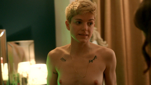 Pic: Mae Martin in Feel Good