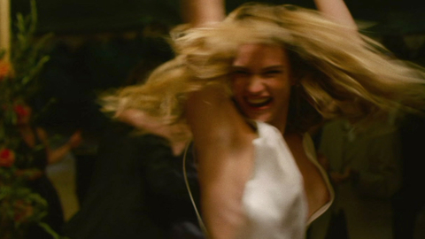 Pic: Lily James in Rare Beasts (2019)