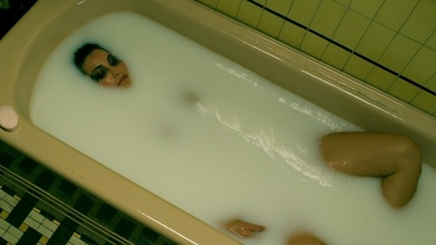 Pic: Gina Gershon in The Scribbler