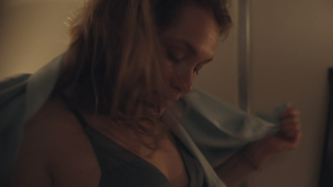 Pic: Merritt Wever in Run (2020)