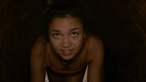 Pic: Madison Bailey in Outer Banks