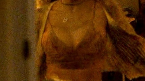 Pic: Madelyn Cline in Outer Banks