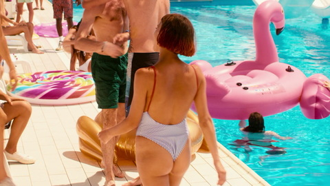 Pic: Amanda Campana in Summertime